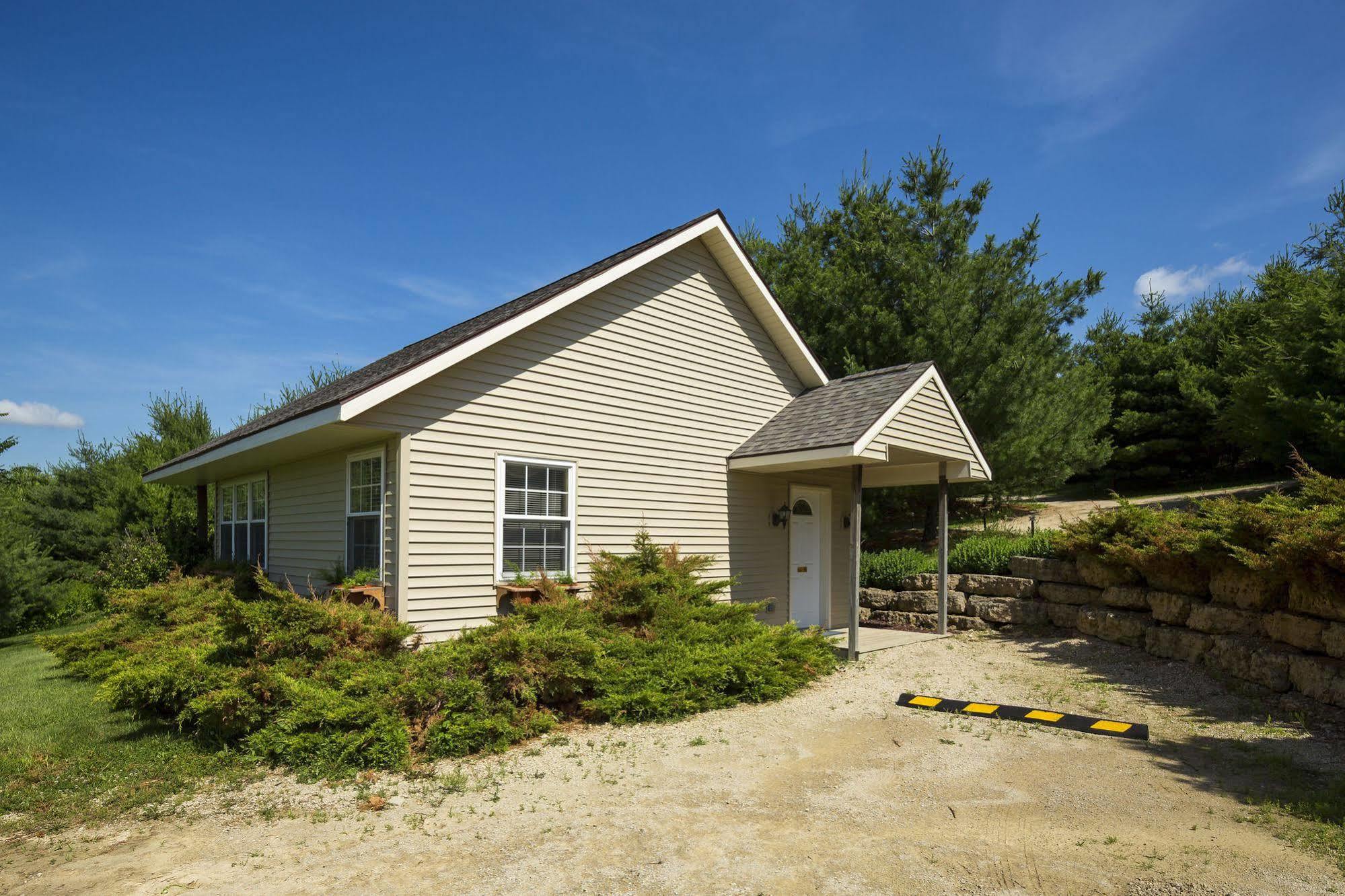 Hawk Valley Retreat & Cottages 加利纳 外观 照片