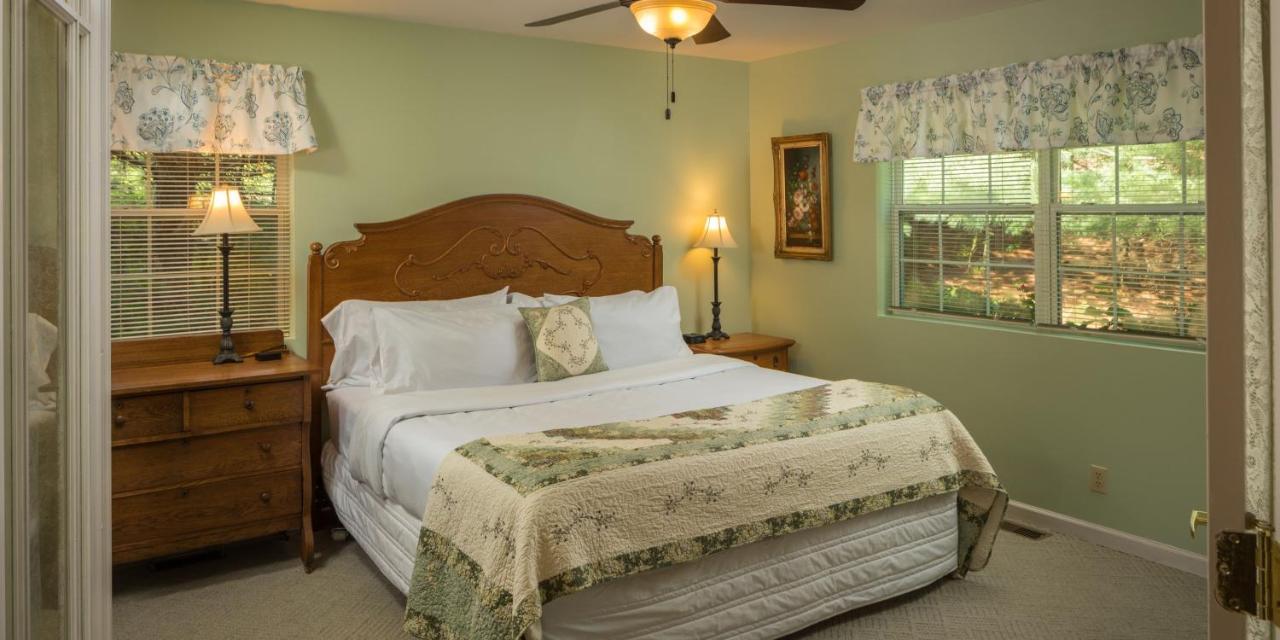 Hawk Valley Retreat & Cottages 加利纳 外观 照片