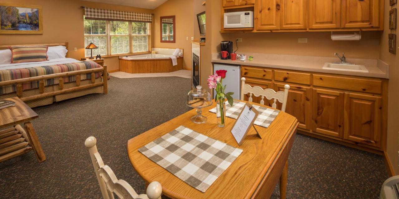 Hawk Valley Retreat & Cottages 加利纳 外观 照片